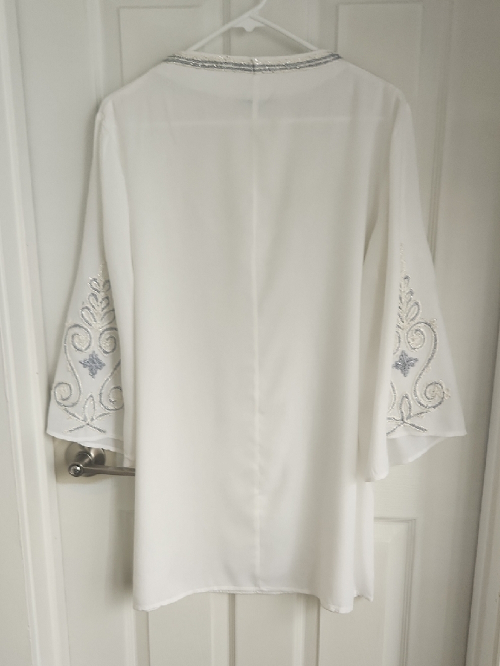 Solitaire Swim Embroidered Swim Coverup - Picture 6 of 9